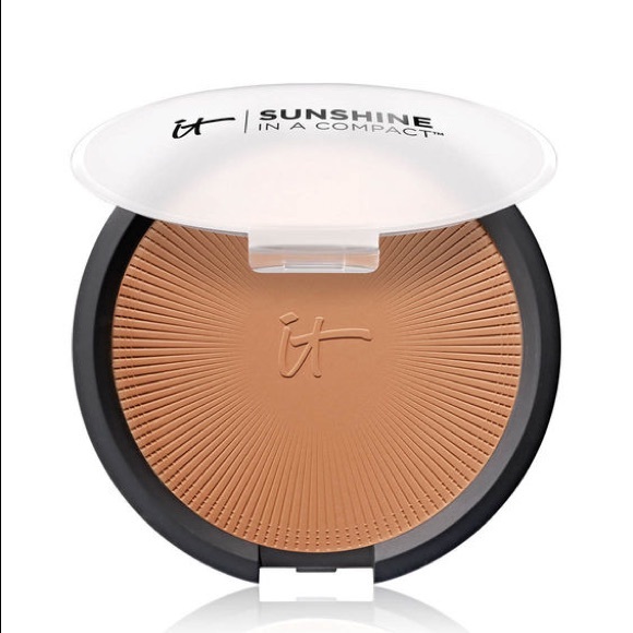 itcosmetics Other - iT Cosmetics- Sunshine in a Compact itcosmetics Other - iT Cosmetics- Sunshine in a Compact